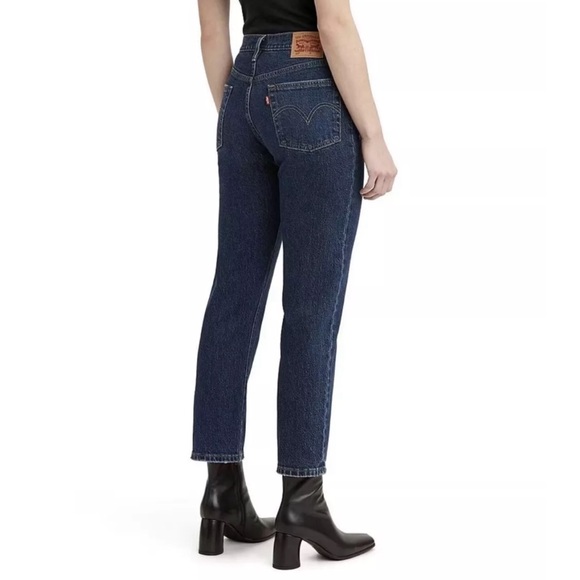 NWOT Levi's 501 Original Cropped Jeans in Dark Wash Size 31 - Picture 3 of 10